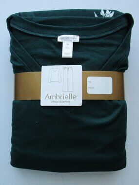 Ambrielle 2-pc Pajama Set - dark green/white flower print